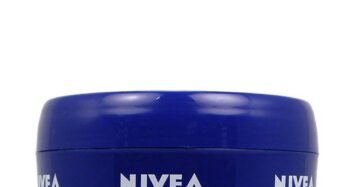 Crema Nivea Tarro Chica – Hidratación Profunda y Suavidad